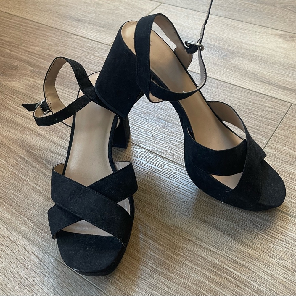A New Day Heels - Criss Cross Strap - Black Sz 9